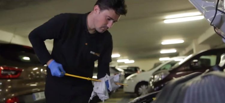 lavage écologique et controle des véhicules chez washandcheck